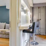 Appartement La Finestra Sotto I Portici By Happyhostorino