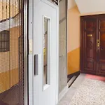 La Finestra Sotto I Portici By Happyhostorino *