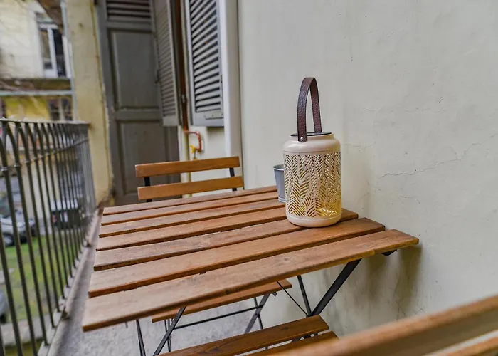 La Finestra Sotto I Portici By Happyhostorino Apartment *