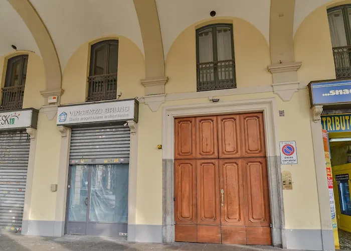 La Finestra Sotto I Portici By Happyhostorino Apartment *