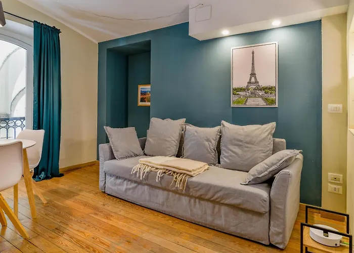 La Finestra Sotto I Portici By Happyhostorino Apartment *